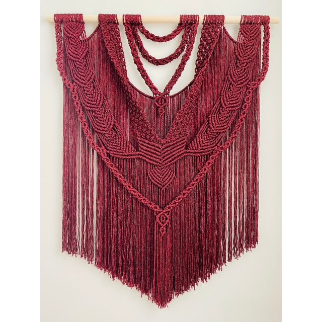 Macrame wall hanging